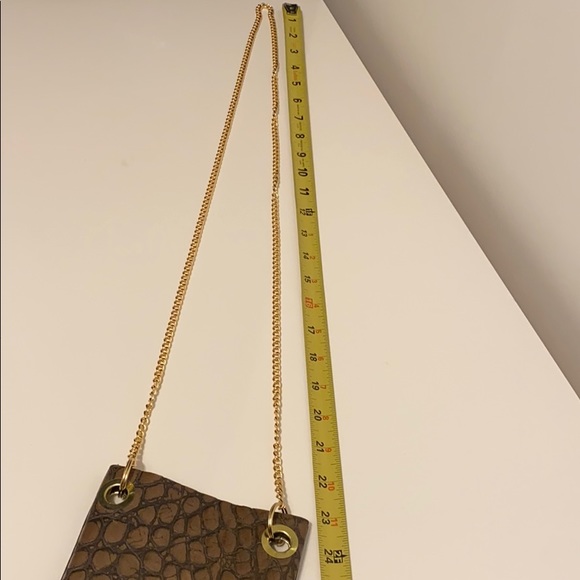 🌸Host Pick🌸New Leather crossbody/pouch - Picture 11 of 12